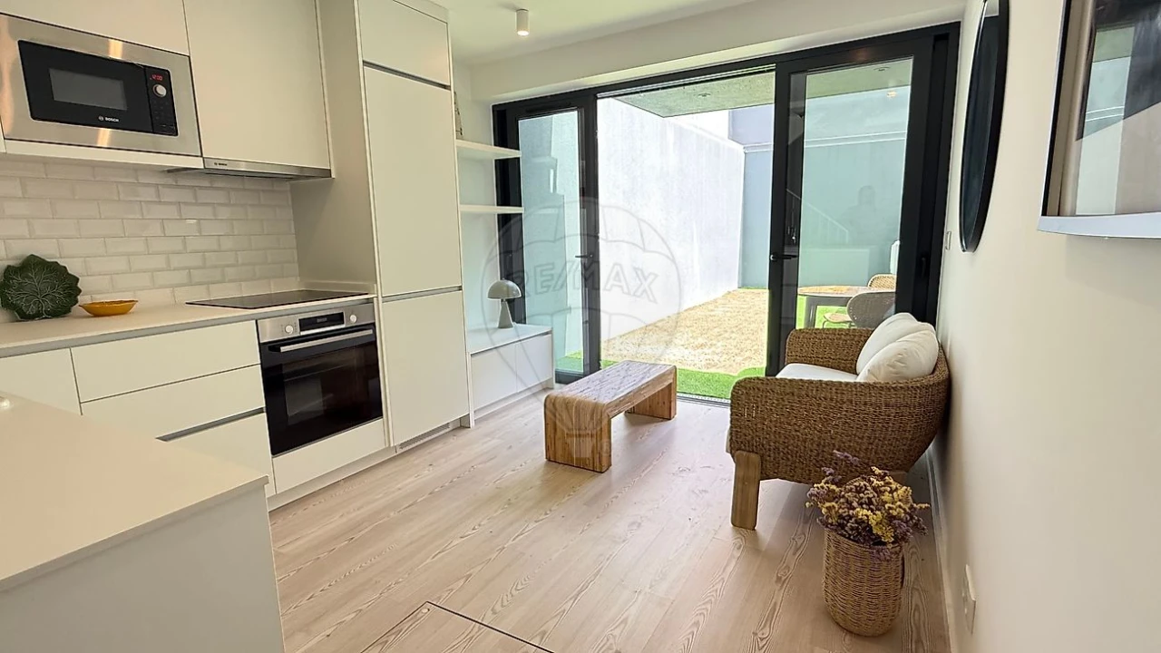 Apartamento T1 para Venda em Ramalde Foto 15