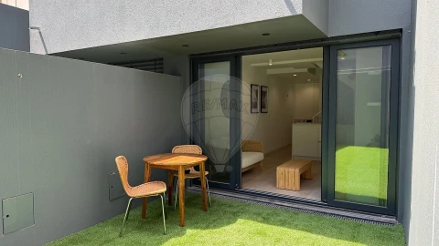 Apartamento T1 para Venda em Ramalde