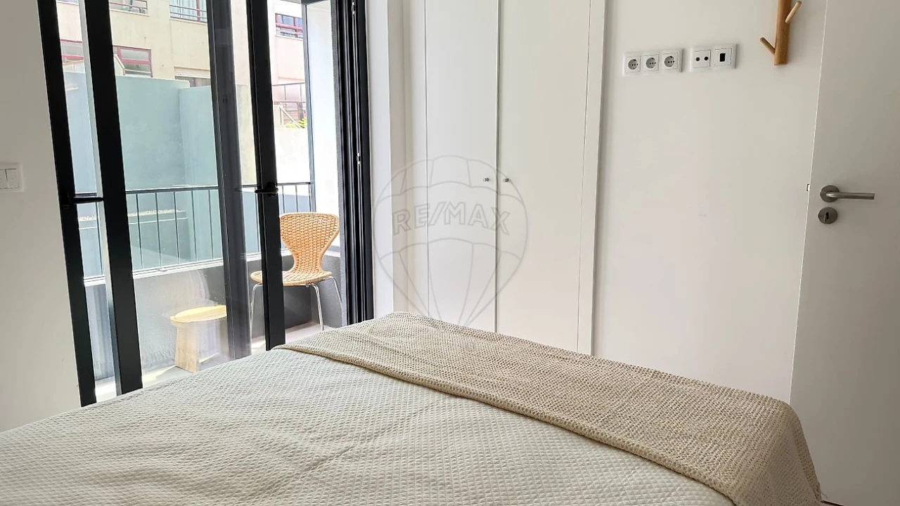 Apartamento T1 para Venda em Ramalde Foto 13
