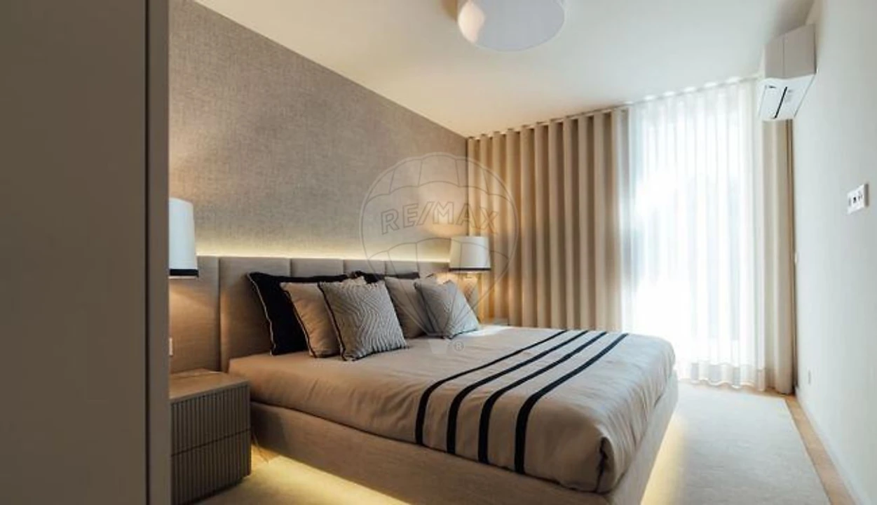 Apartamento T2 para Venda em Santa Marinha e São Pedro da Afurada Foto 12