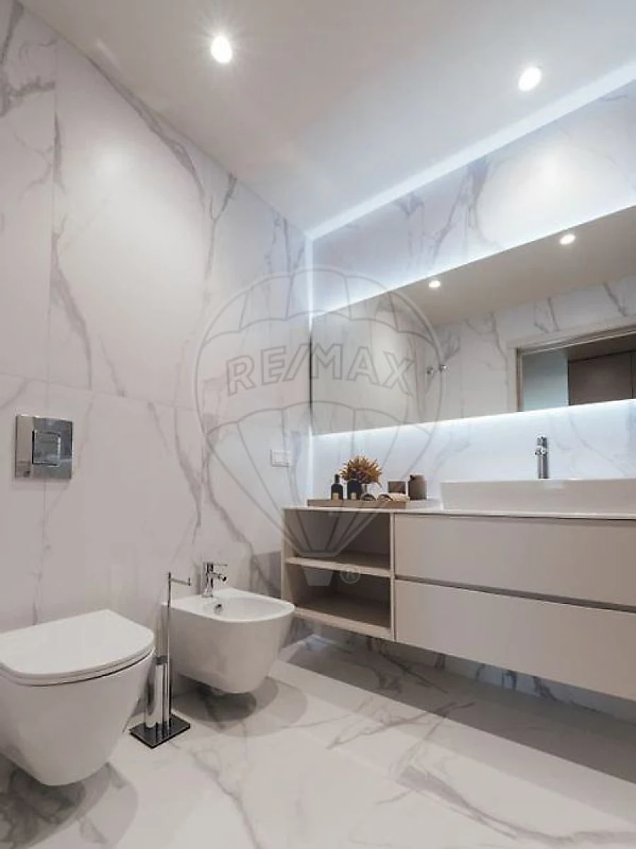 Apartamento T2 para Venda em Santa Marinha e São Pedro da Afurada Foto 23