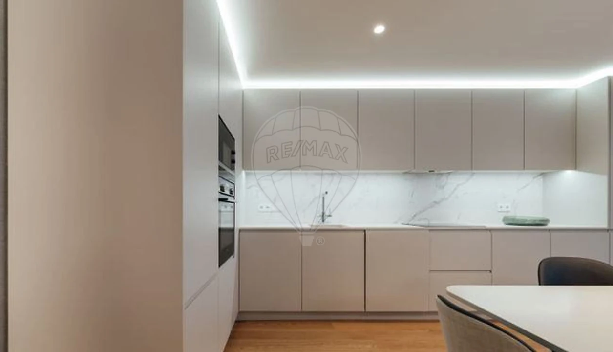 Apartamento T2 para Venda em Santa Marinha e São Pedro da Afurada Foto 19