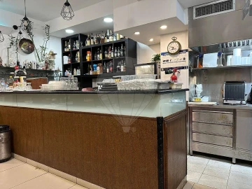 Negócio para Venda em Lordelo do Ouro e Massarelos