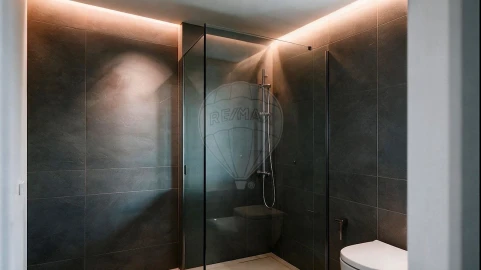 Apartamento T1 para Venda em Gulpilhares e Valadares