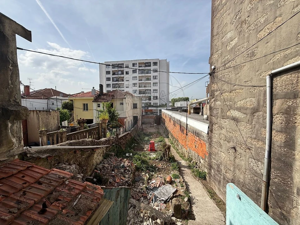 Prédio para Venda em Pedrouços Foto 10