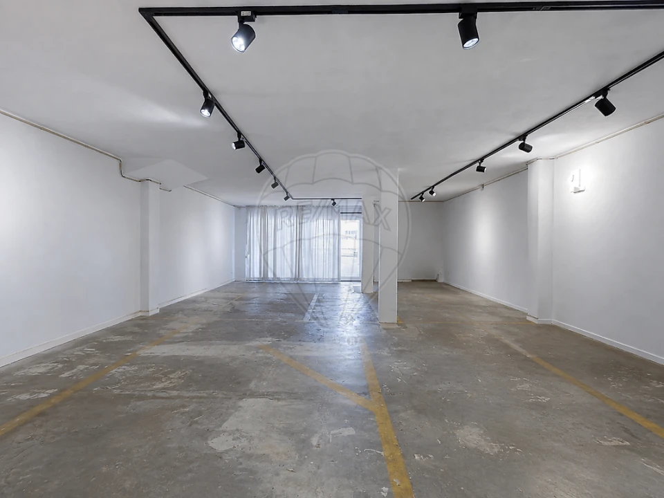Garagem para Venda em Paranhos Foto 5