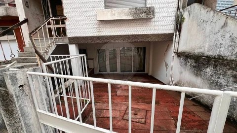 Armazém para Venda em Paranhos