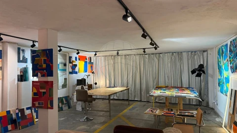 Armazém para Venda em Paranhos