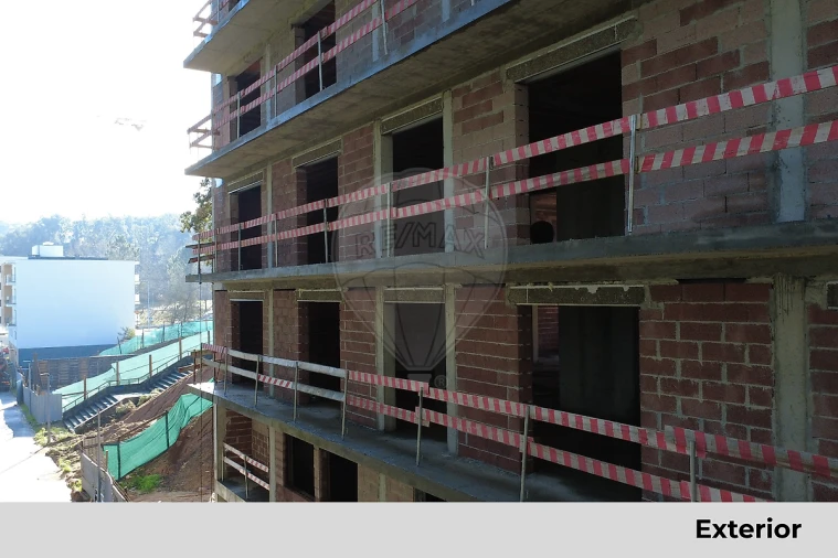 Apartamento T3 para Venda em Pedroso e Seixezelo Foto 22