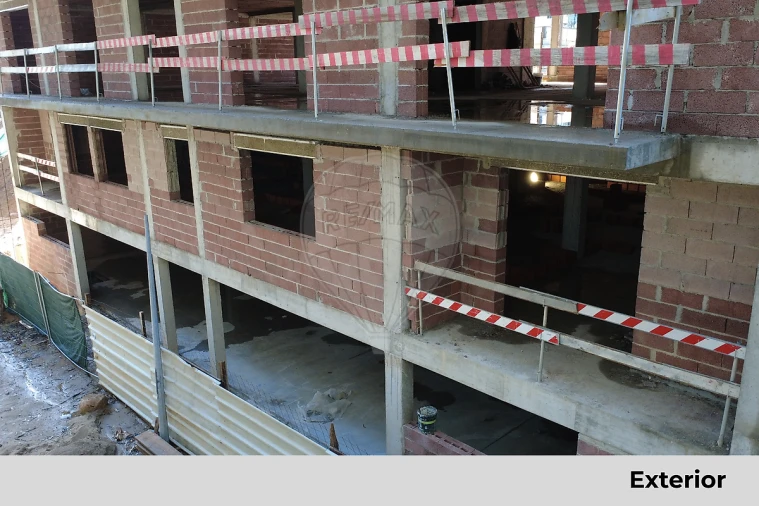 Apartamento T3 para Venda em Pedroso e Seixezelo Foto 24