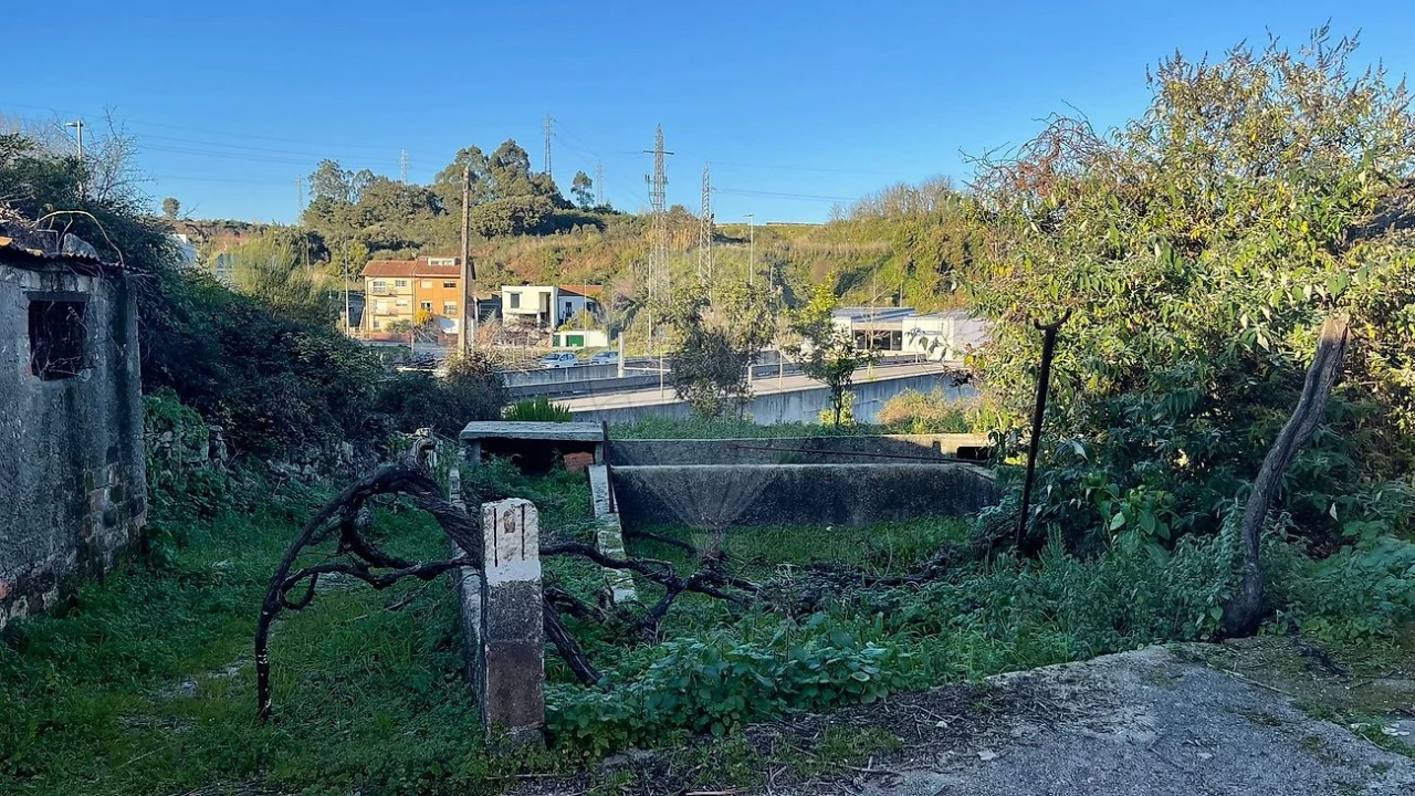 Terreno para Venda em Campanhã Foto 7