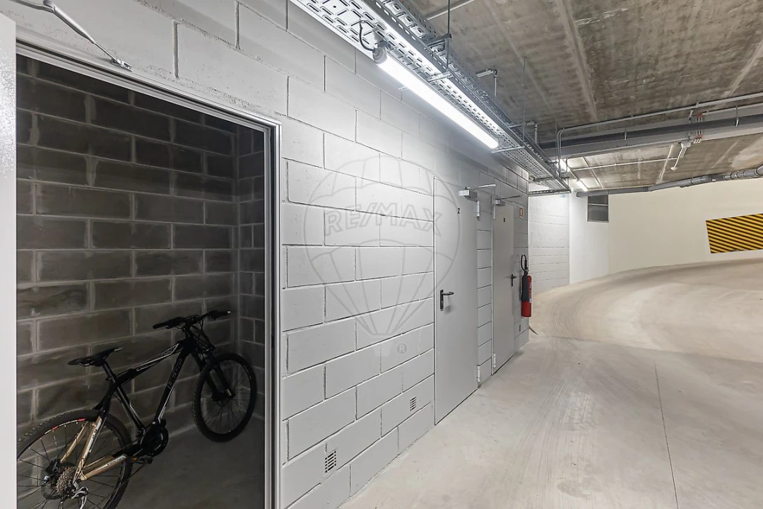 Apartamento T2 para Venda em Aguas Santas Foto 40