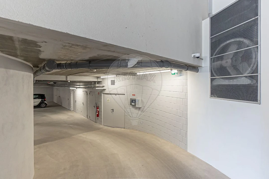 Apartamento T2 para Venda em Aguas Santas Foto 38