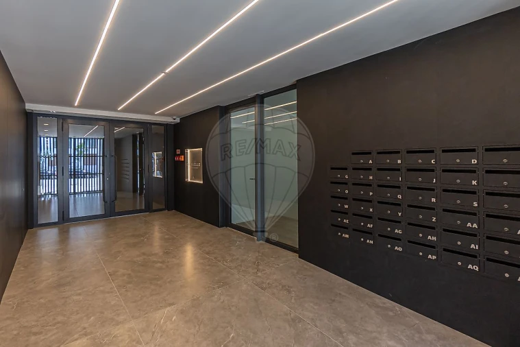 Apartamento T2 para Venda em Aguas Santas Foto 6