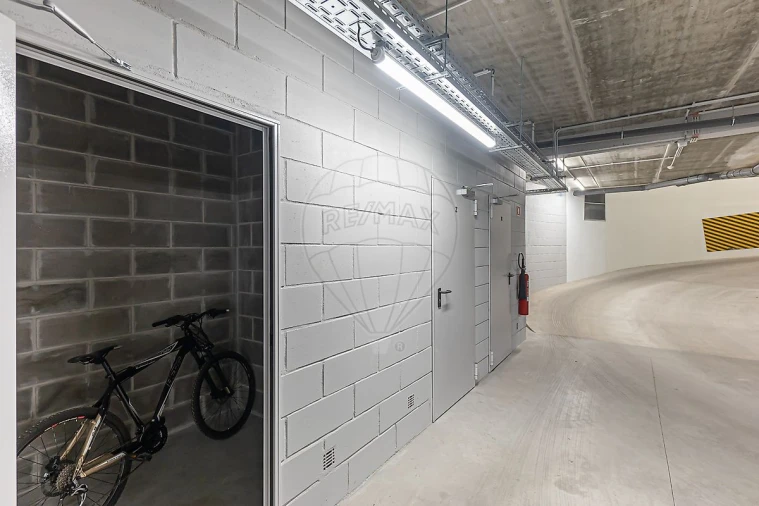 Apartamento T2 para Venda em Aguas Santas Foto 40