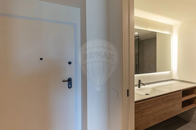 Apartamento T2 para Venda em Aguas Santas Foto 7