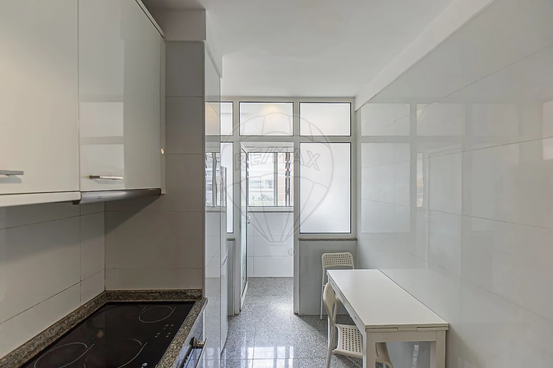 Apartamento T2 para Venda em Aldoar, Foz do Douro e Nevogilde Foto 18
