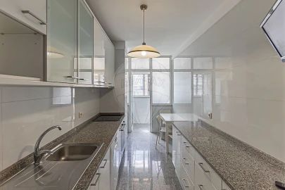 Apartamento T2 para Venda em Aldoar, Foz do Douro e Nevogilde