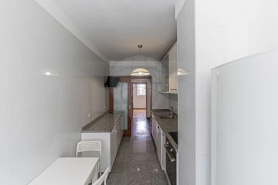 Apartamento T2 para Venda em Aldoar, Foz do Douro e Nevogilde