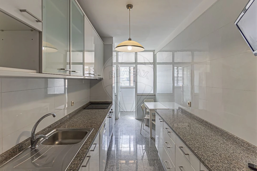 Apartamento T2 para Venda em Aldoar, Foz do Douro e Nevogilde Foto 14