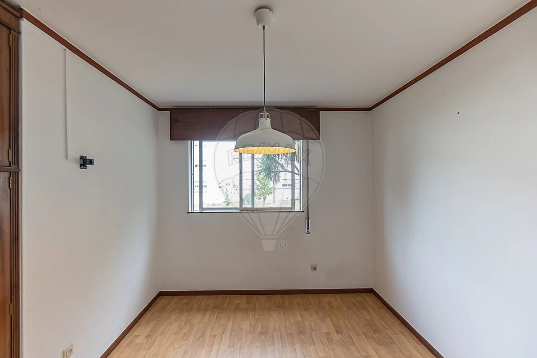 Apartamento T2 para Venda em Aldoar, Foz do Douro e Nevogilde Foto 1