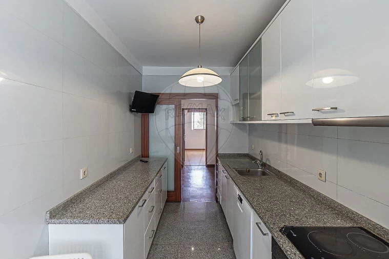 Apartamento T2 para Venda em Aldoar, Foz do Douro e Nevogilde Foto 24
