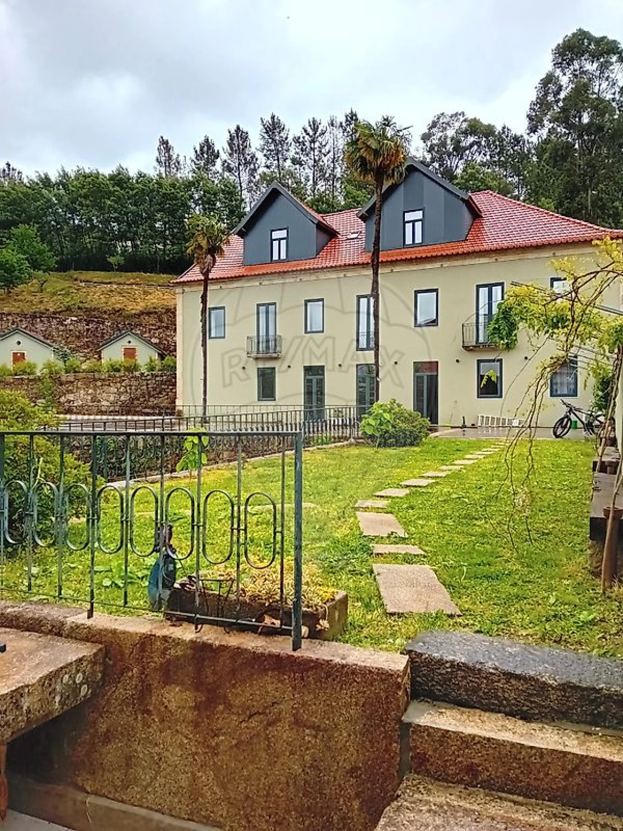 Moradia T12 para Venda em Britelo, Gémeos e Ourilhe Foto 29