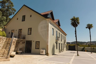 Moradia T12 para Venda em Britelo, Gémeos e Ourilhe