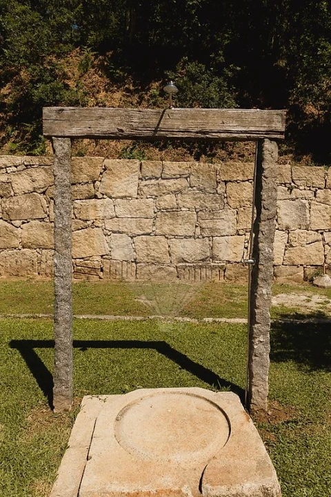 Moradia T12 para Venda em Britelo, Gémeos e Ourilhe