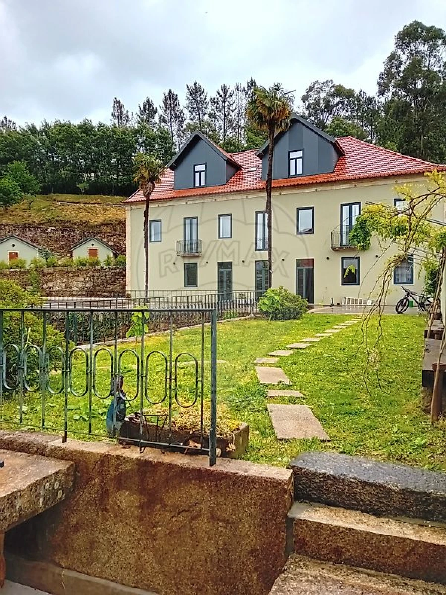 Moradia T12 para Venda em Britelo, Gémeos e Ourilhe Foto 29