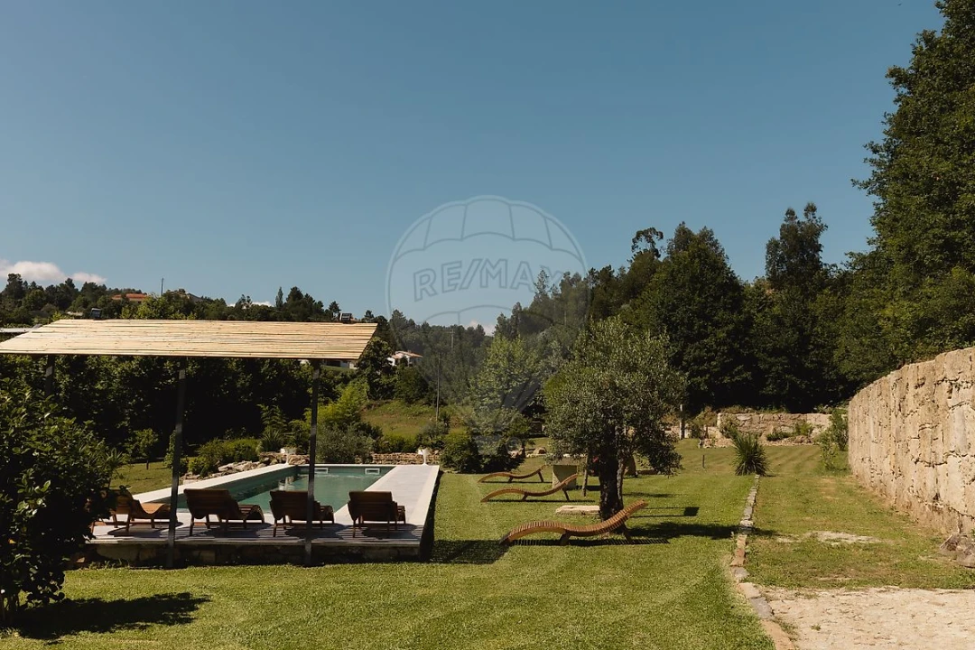 Moradia T12 para Venda em Britelo, Gémeos e Ourilhe Foto 23