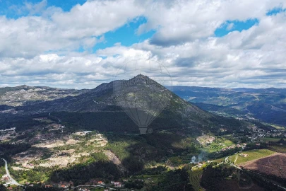 Moradia T8 para Venda em Mondim de Basto