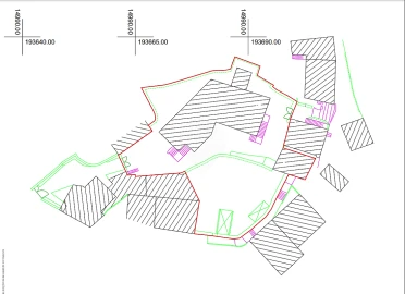 Moradia T8 para Venda em Mondim de Basto
