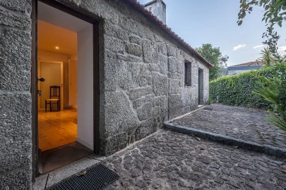 Moradia T1 para Venda em Travassos