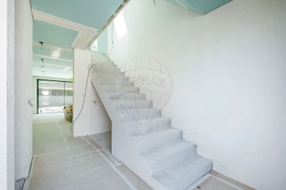 Moradia T4 para Venda em Esmoriz