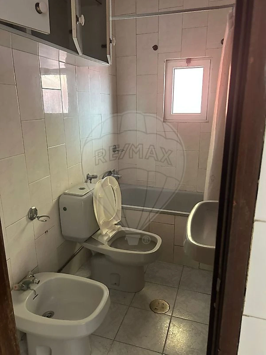 Prédio para Venda em Campanhã Foto 11