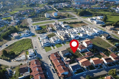 Terreno para Venda em Santa Maria da Feira, Travanca, Sanfins e Espargo