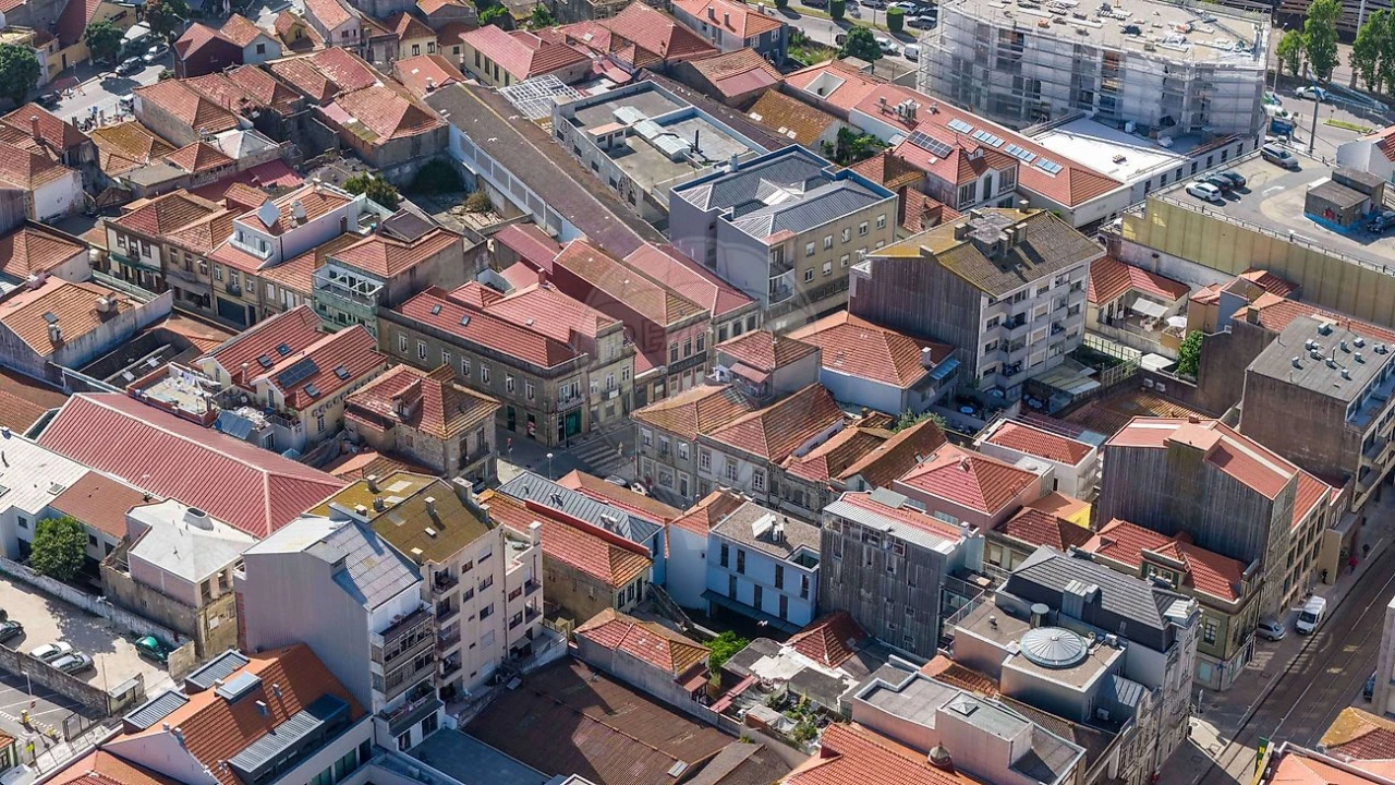 Moradia T6 para Venda em Matosinhos e Leça da Palmeira Foto 14