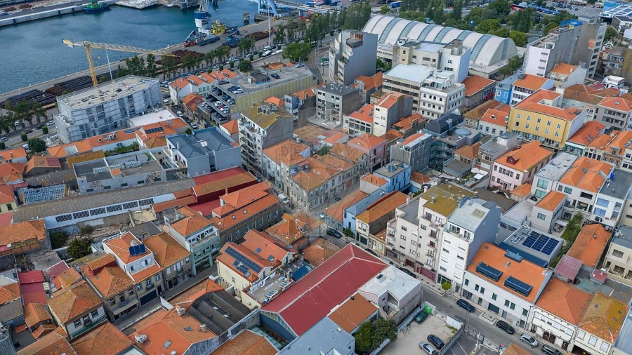 Moradia T6 para Venda em Matosinhos e Leça da Palmeira Foto 13