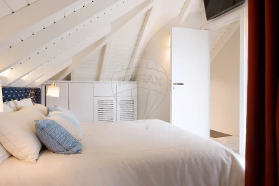 Apartamento T3 para Venda em Lordelo do Ouro e Massarelos
