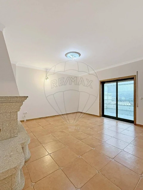 Apartamento T2 para Venda em Paredes