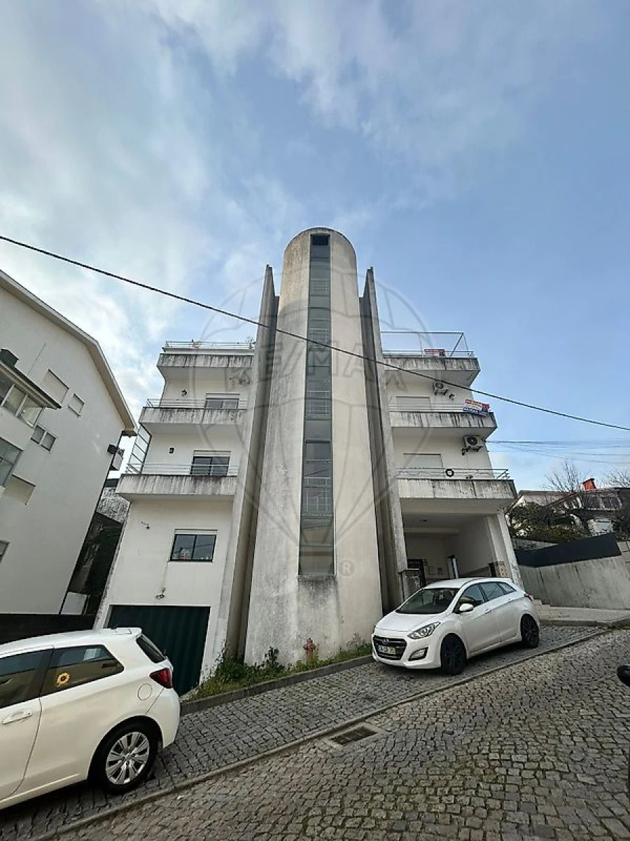 Apartamento T2 para Venda em Paredes Foto 6