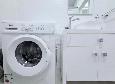 Apartamento T1 para Arrendamento em Campanhã