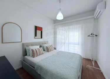 Apartamento T1 para Arrendamento em Campanhã
