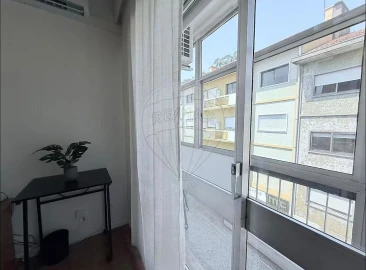 Apartamento T1 para Arrendamento em Campanhã