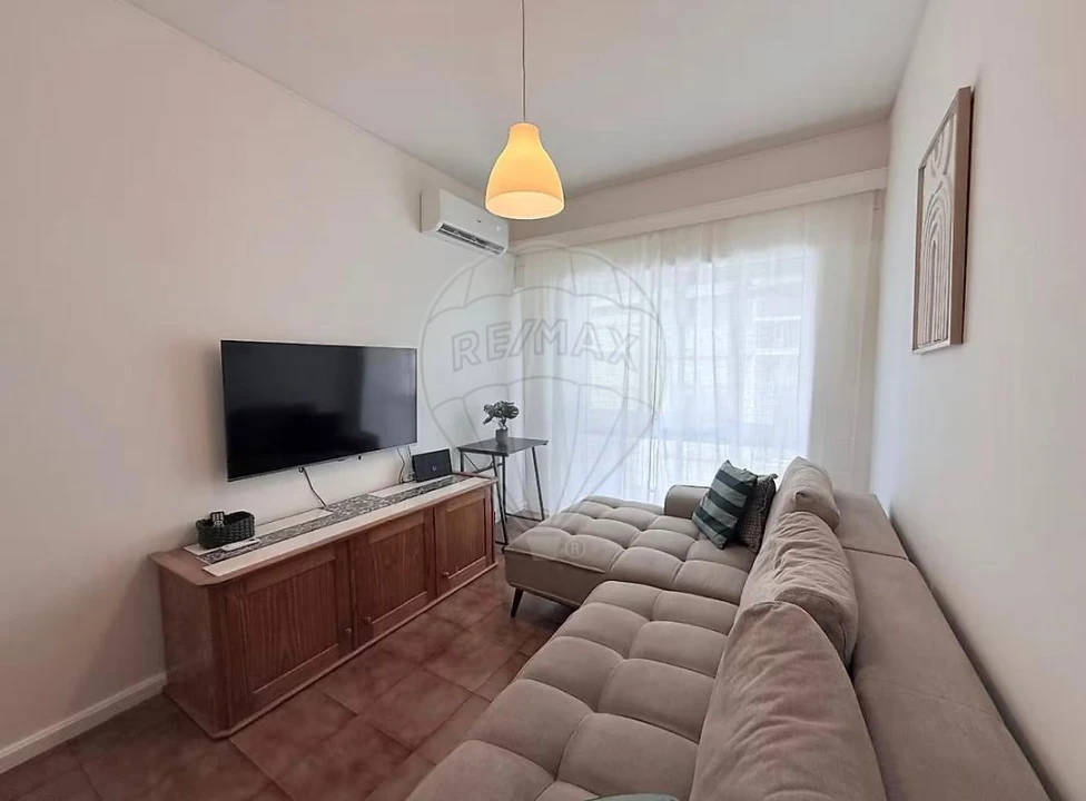 Apartamento T1 para Arrendamento em Campanhã Foto 2