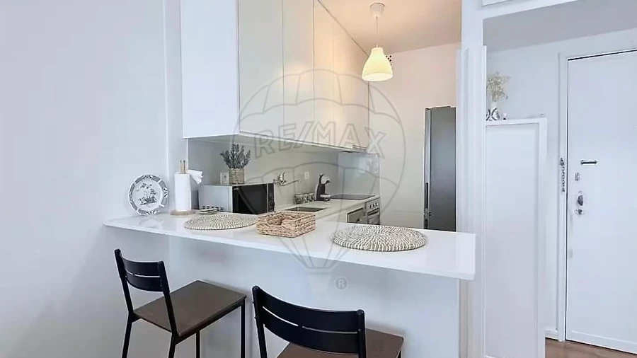 Apartamento T1 para Arrendamento em Campanhã