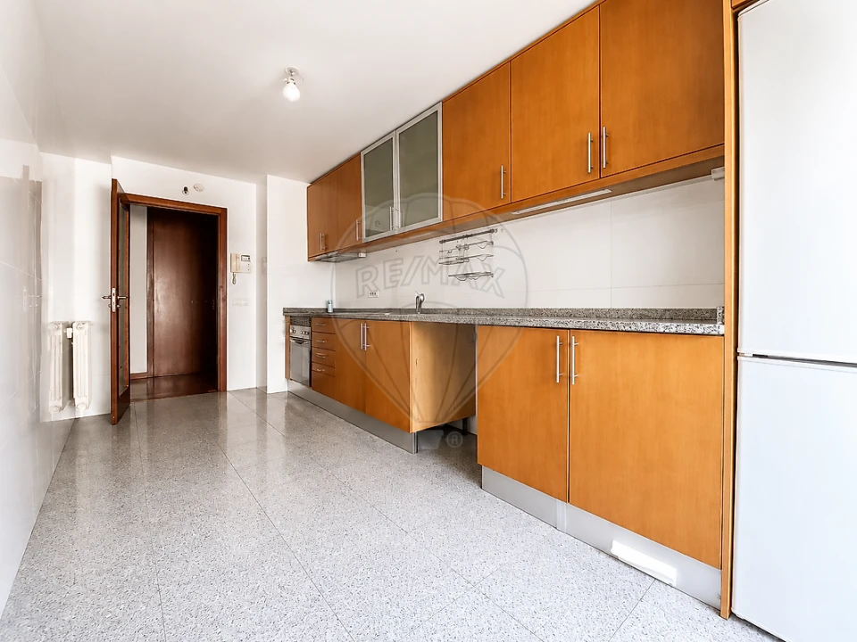 Apartamento T2 para Arrendamento em Matosinhos e Leça da Palmeira Foto 9