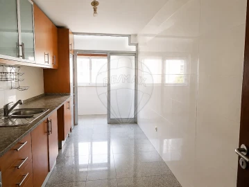Apartamento T2 para Arrendamento em Matosinhos e Leça da Palmeira