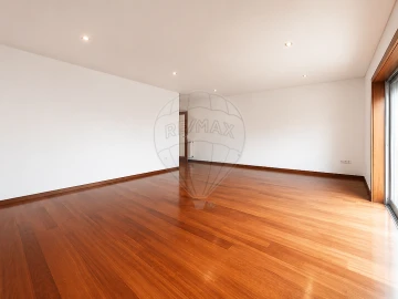 Apartamento T2 para Arrendamento em Matosinhos e Leça da Palmeira